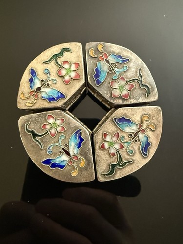 Four silver metal - silver, snuff