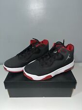 Air Jordan max aura 2