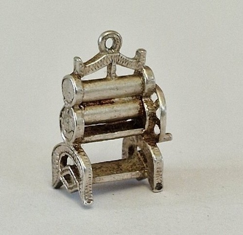 Vintage washing pendant silver - vintage,