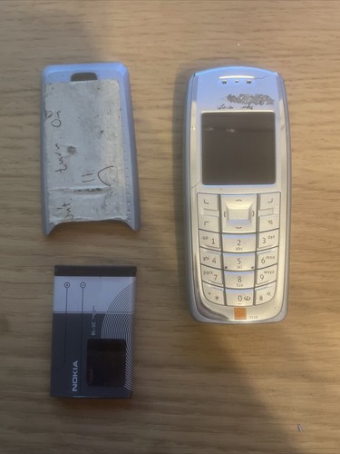 Nokia 3120 silver - silver, (orange)