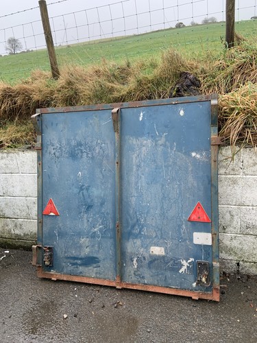 Rice horse box trailer rear - horse,