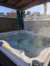 Hot Tub Jacuzzi J-235IP