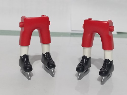 Playmobil red legs skating - playmobil,