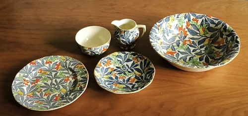 Royal tudor ware barker - tudor,