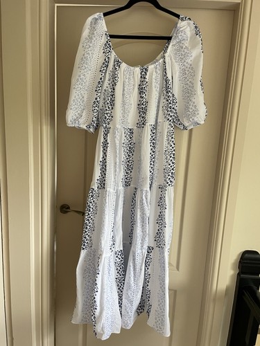 Zara blue white floral - blue/white, tiered