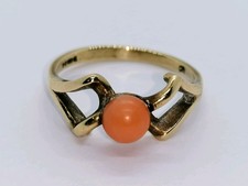 9ct Gold Vintage Coral Bow