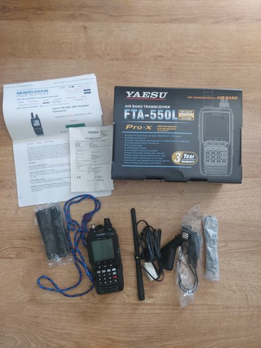 Yaesu fta550l pro air band - yaesu,