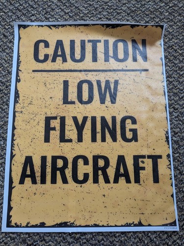 Aviation low flying aircraft - aviation,
