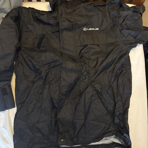 Lexus jacket size - , l