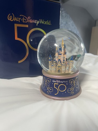 Walt disney world - walt,