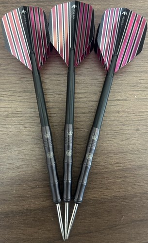 Winmau mervyn king black 24g - winmau,