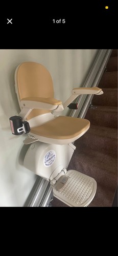 Acorn stair lift straight