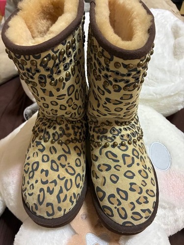 Ugg jimmy choo leopard suede - choo,