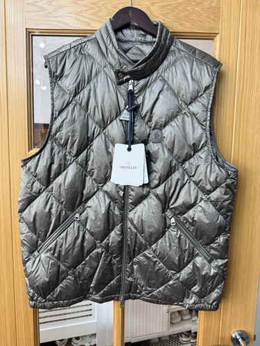 Moncler men gillet size - men’s,