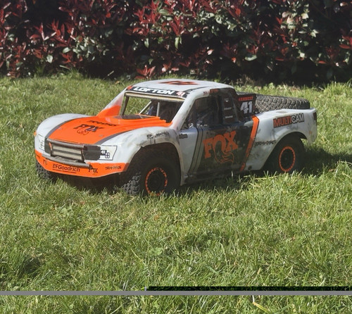 Traxxas udr - traxxas,