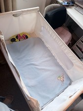 Snuz POD 4 Crib with Mattress And Protector- Excellent Condition