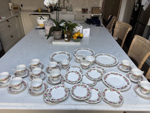 Piece colclough bone china - 41,