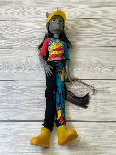 Monster high neighthan rot - monster,