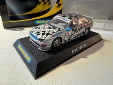 C2310 Scalextric OPEL VECTRA