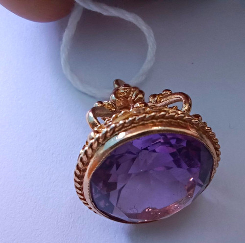 9ct gold amethyst fob - 9ct,
