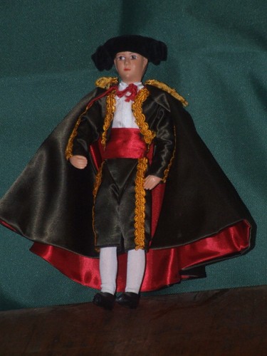 Peggy nisbet doll - peggy,