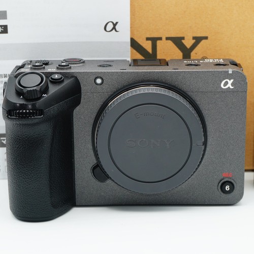 Near mint sony fx30 cinema - "near, mint"