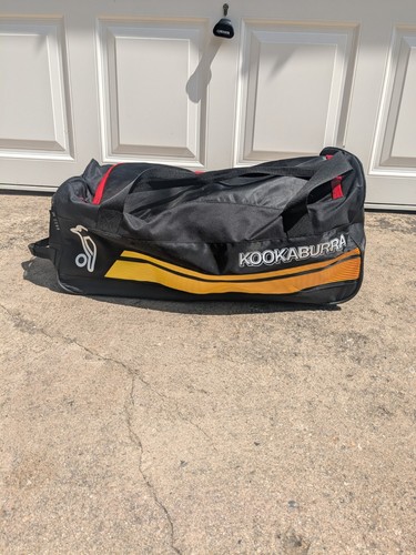 Kookaburra bag and cricket - kookaburra,