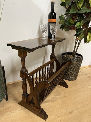 Wooden magazine rack paper - wooden,