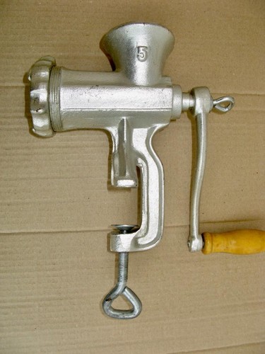 Meat mincer grinder complete