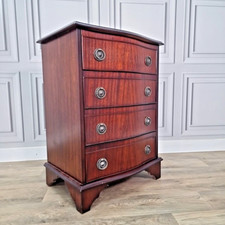 Antique Georgian Style Reproduction Chest Of 4 Drawers Commode - Bow Fronted