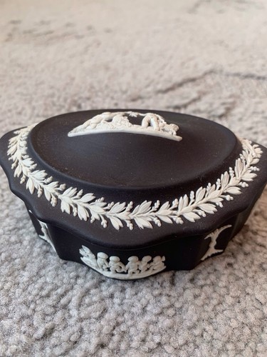 Vintage wedgwood black - vintage,