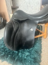 Bates Saddle 18 Inch Black, Changeable Gullet