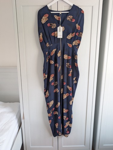 Stella morgan feather print - stella, feather-print
