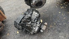 Volkswagen Transporter T5 2.5  Manual 6 Speed Gearbox