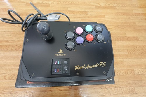Ps1 hori real arcade - real,