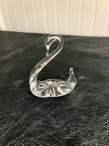 Crystal swan figurine - crystal, figurine-tutbury