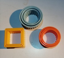 Vintage 80s Fluted Pastry