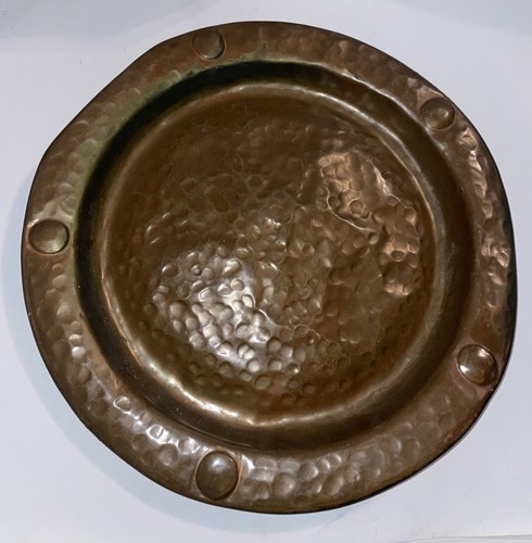 Antique arts and crafts era - arts,