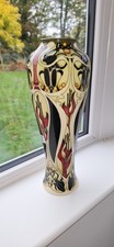 Moorcroft Pottery GARDENERS PATTERN. LIMITED EDITION