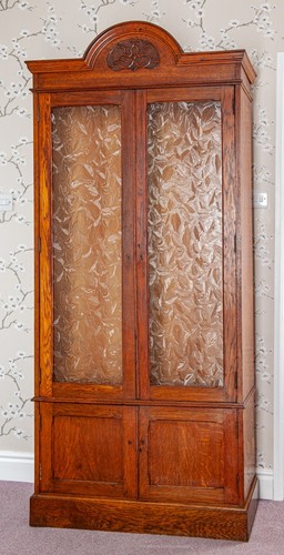 Antique oak bookcase arts - oak,
