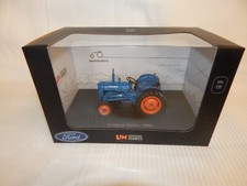 Universal hobbies fordson - universal,