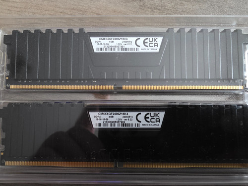 Corsair vengeance 8gb ddr4 ram - corsair,