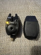Fox MMX Carp Bite Alarm Yellow Led With Case (36b)