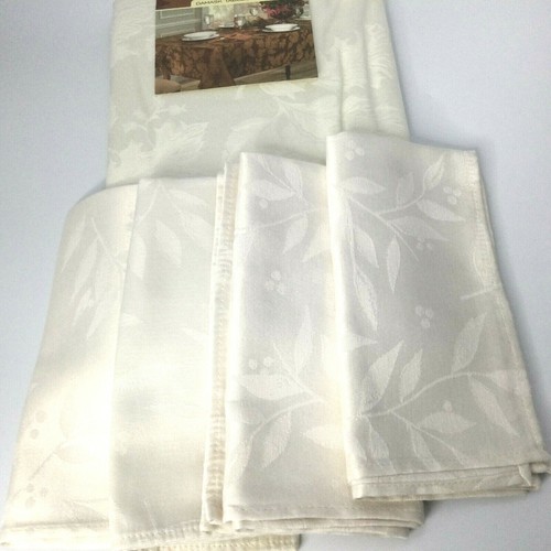 Damask ivory tablecloth - ivory, 50"