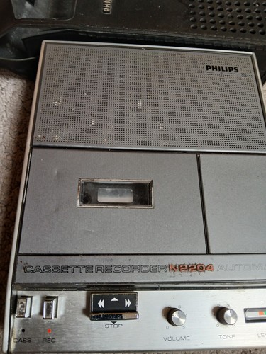 Philips portable cassette - philips,