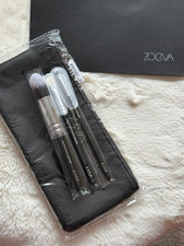 Genuine ZOEVA 3 x Brushes 135