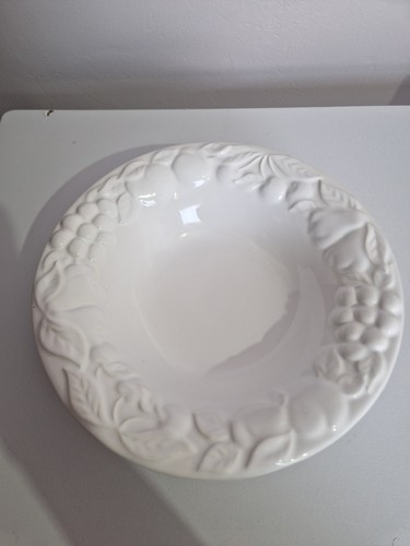 Michael embossed fruit - st,
