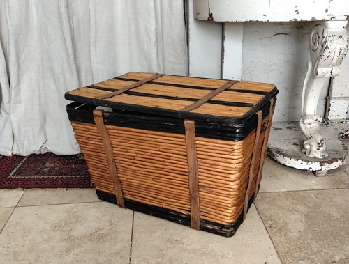 Vintage willow leather - &,