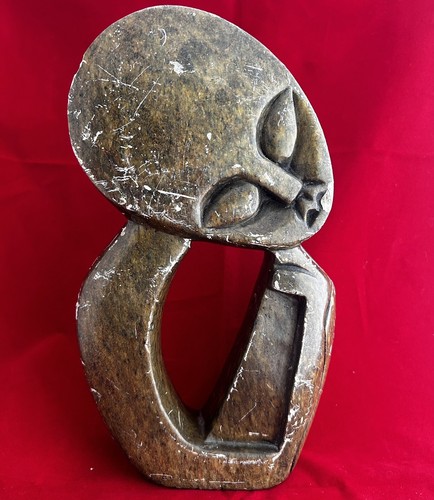 Besmo hand crafted statue - besmo,