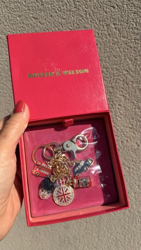 Butler wilson london charm - wilson,